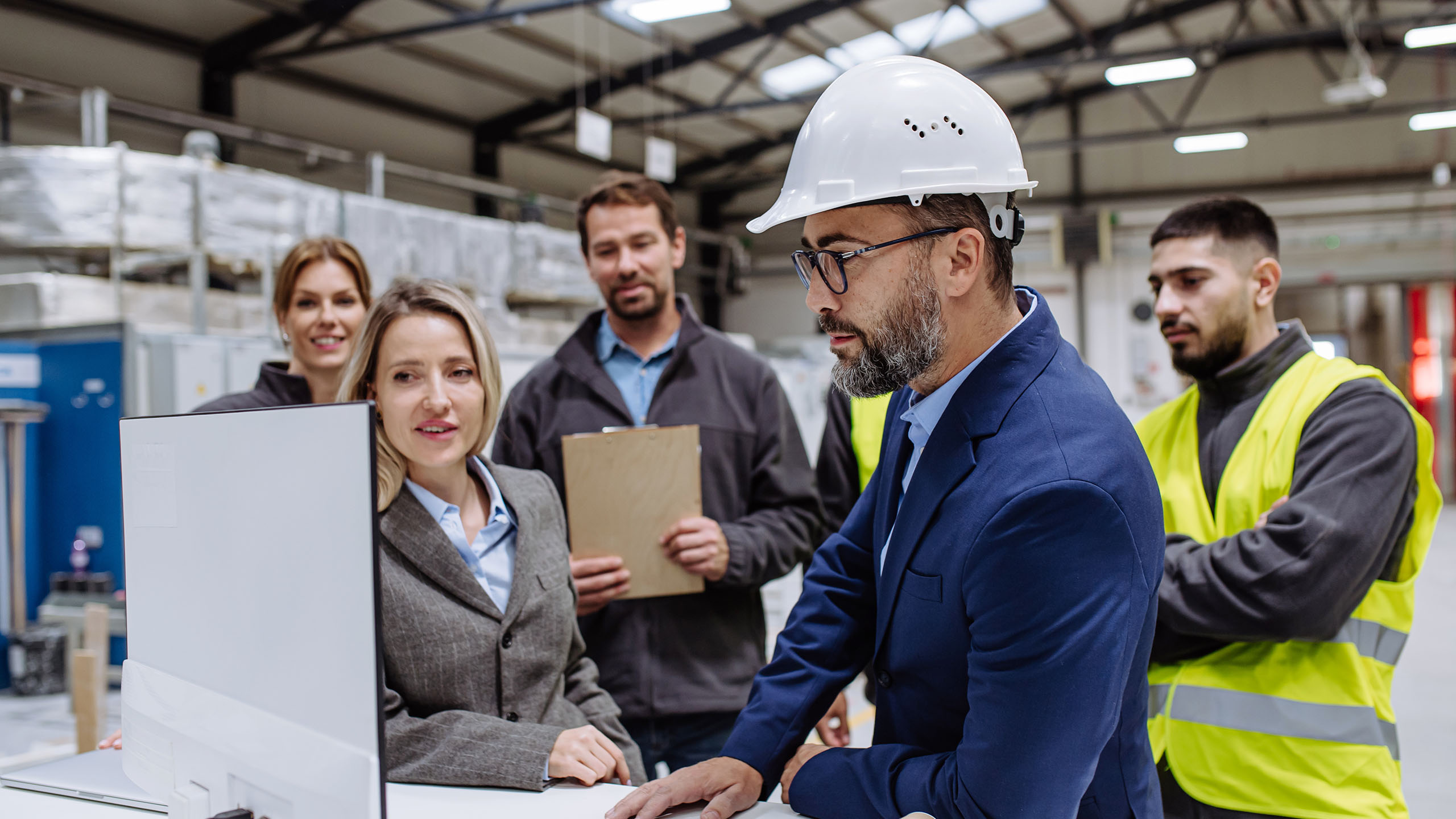 Large Company Benefits Broker